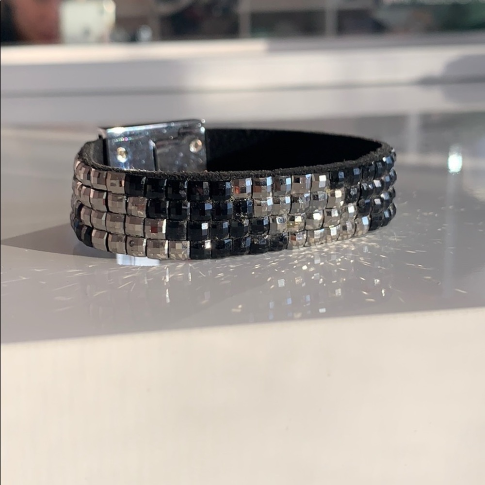 Heart Clasp Bling Bracelet